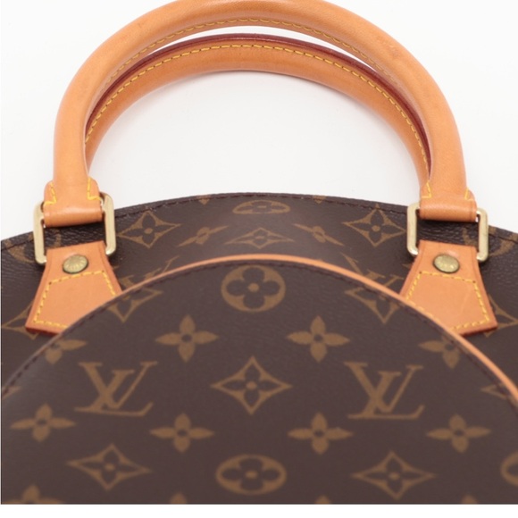 EUC Louis Vuitton Ellipse - Picture 5 of 8
